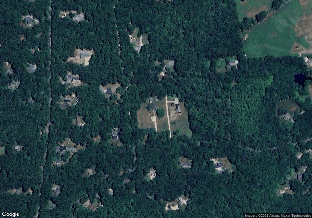 1289 Curtis Corner Rd, Wakefield, RI 02879 - photo 1