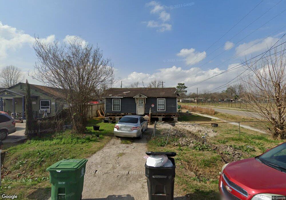 10649 Strickland St, Houston, TX 77093 - photo 1