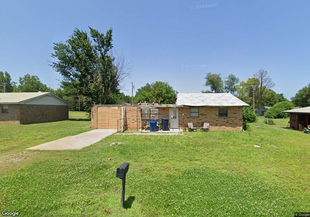1226 E 4th St, Cushing, OK 74023 - photo 1