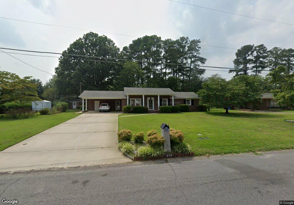 257 Decatur Dr, Fayetteville, NC 28303 - photo 1