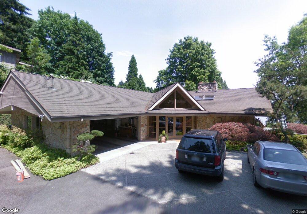 4292 E Mercer Way, Mercer Island, WA 98040 - photo 1