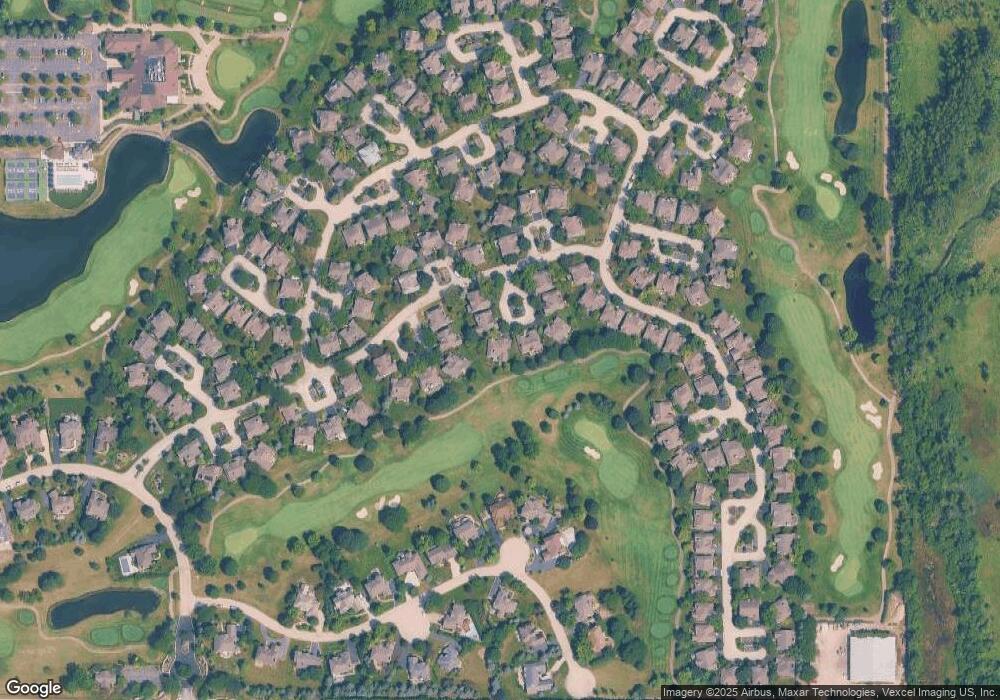 6 Greenbrier Ct, Lake In the Hills, IL 60156 - photo 1