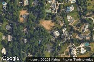 20 Dock Ln, Great Neck, NY 11024