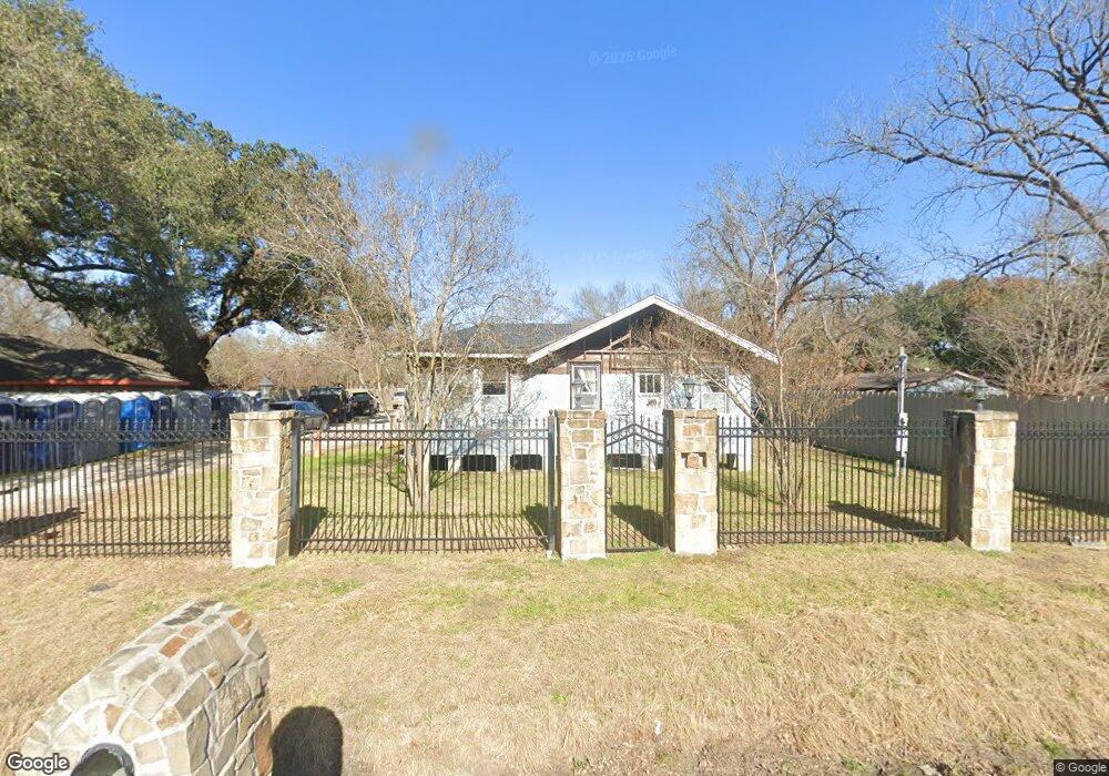 2011 Charles Rd, Houston, TX 77093 - photo 1