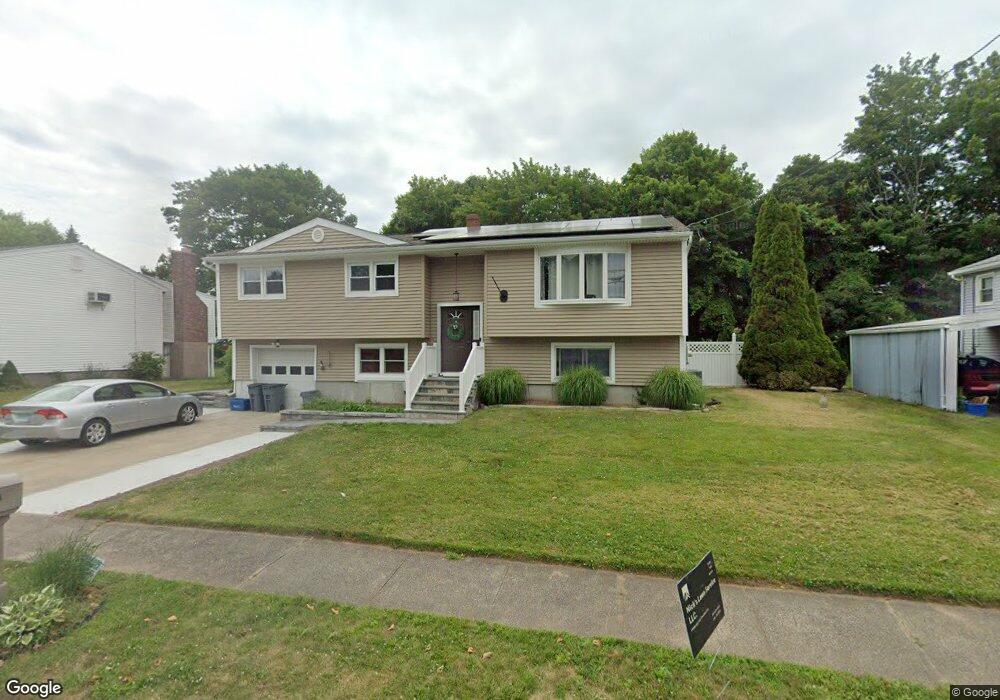 8 Englewood Dr, East Haven, CT 06513 - photo 1