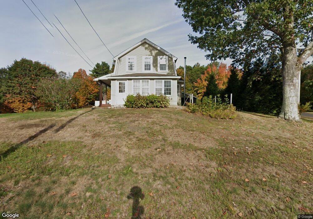 164 Saunders St, Gardner, MA 01440 - photo 1