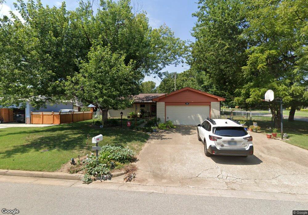 302 S 2nd St, Broken Arrow, OK 74012 - photo 1