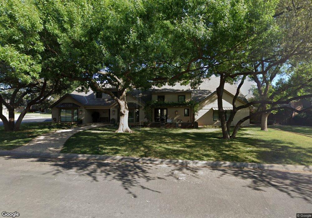 1601 Stanolind Ave, Midland, TX 79705 - photo 1