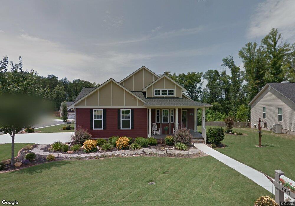 601 Summitbluff Dr, Greenville, SC 29617 - photo 1