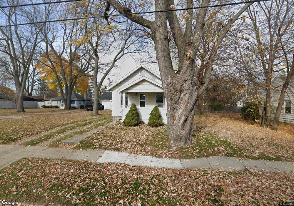 571 Tisdale Ave, Lansing, MI 48910 - photo 1