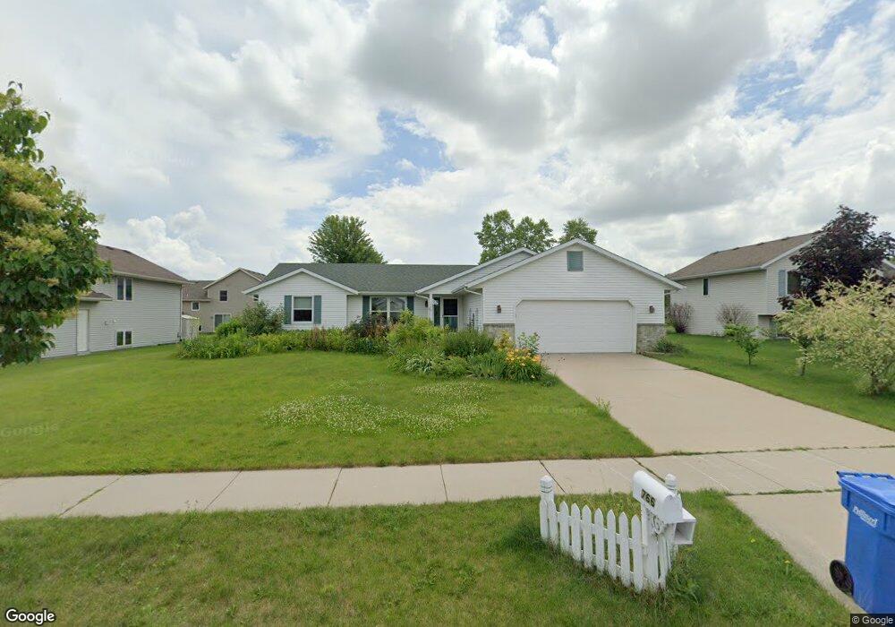 766 Leeward Ln, Oregon, WI 53575 - photo 1