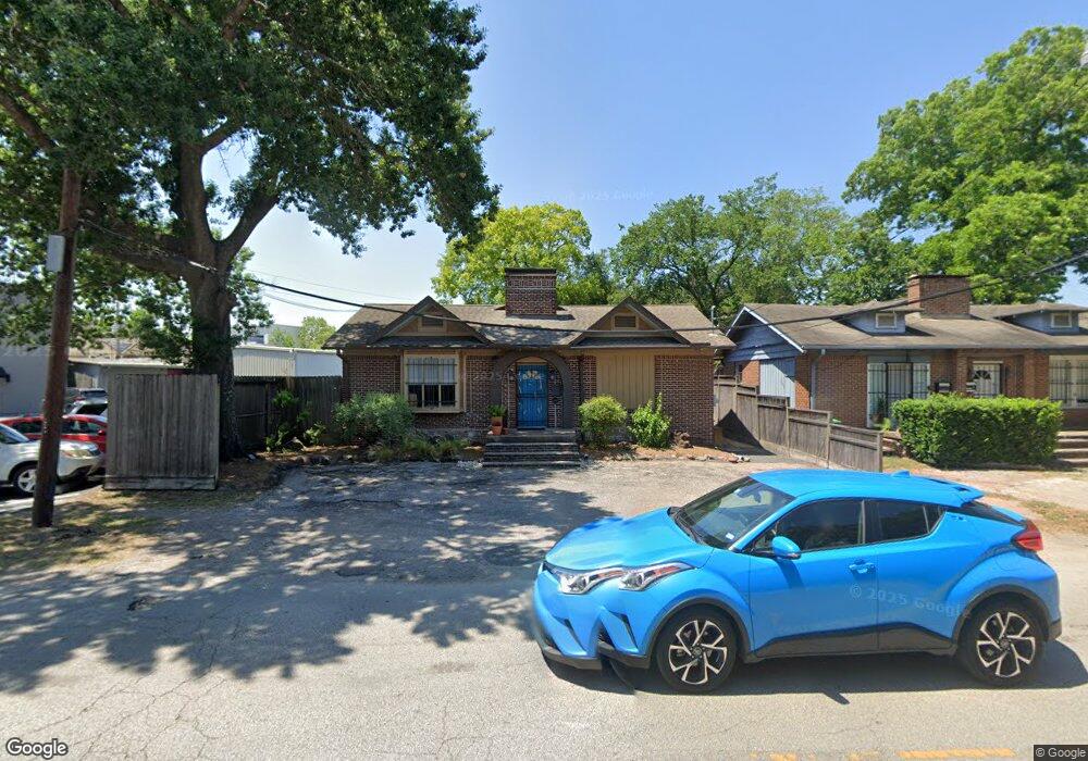 1836 Fairview St, Houston, TX 77006 - photo 1