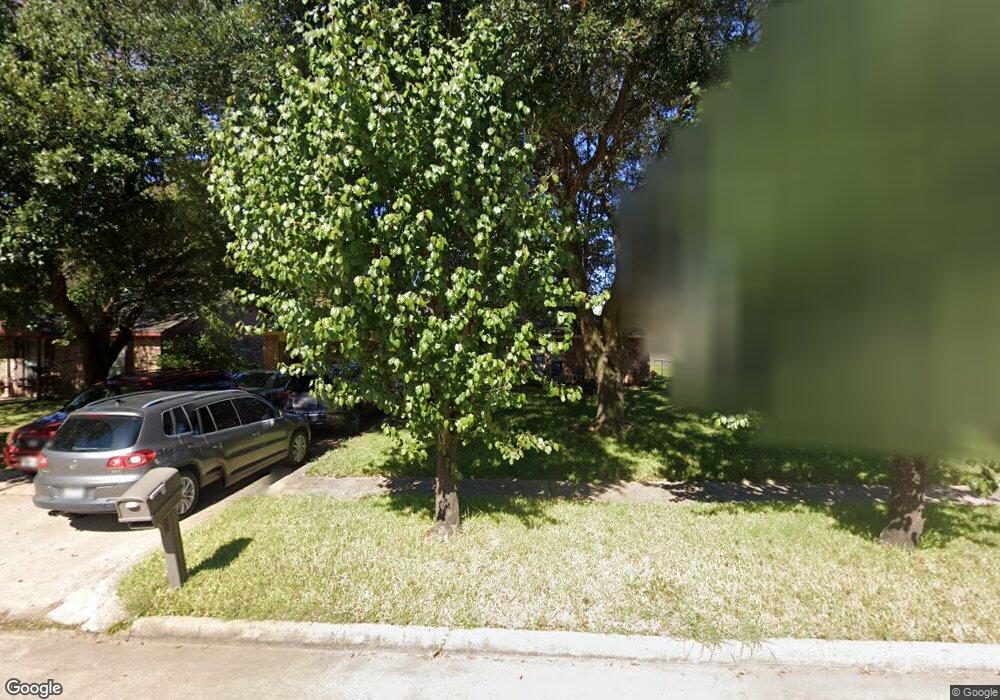 8435 Springtime Ln, Houston, TX 77075 - photo 1