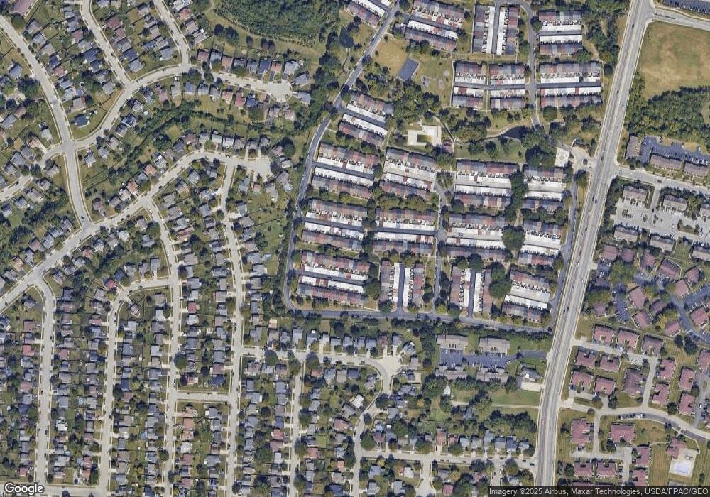 592 Pamlico St, Columbus, OH 43228 - photo 1