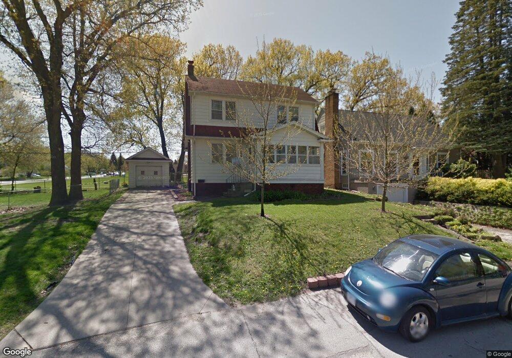 2543 Vernon Ct SE, Cedar Rapids, IA 52403 - photo 1