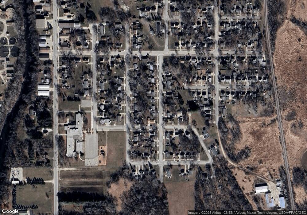 1504 7th St SE, Austin, MN 55912 - photo 1