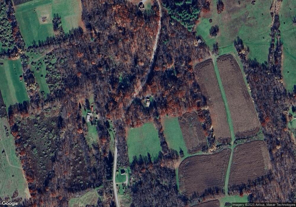 376 Evergreen Dr, Falls, PA 18615 - photo 1