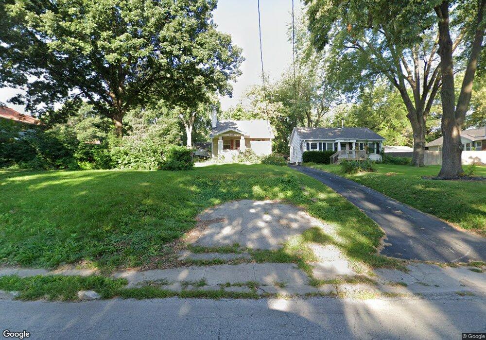 2008 30th St, Des Moines, IA 50310 - photo 1