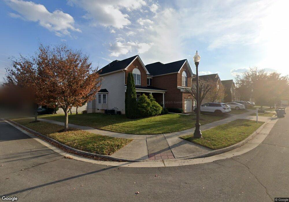 42475 Pelican Dr, Chantilly, VA 20152 - photo 1