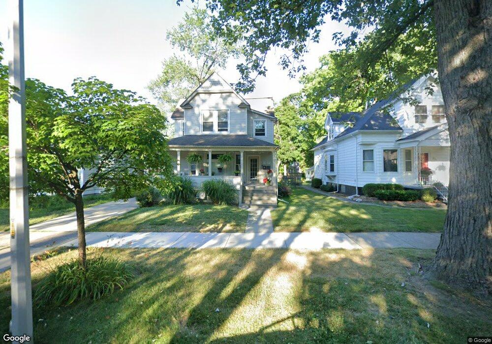 475 Saint Clair St, Grosse Pointe, MI 48230 - photo 1