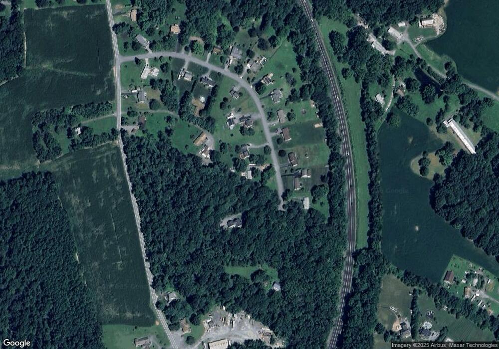 105 Heritage Ln, Sykesville, MD 21784 - photo 1