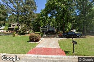 316 Live Oak Ln, Comer, GA 30629