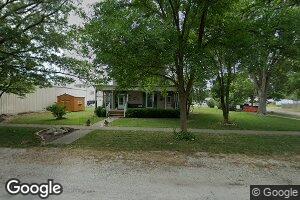 125 N Macon St, Moweaqua, IL 62550