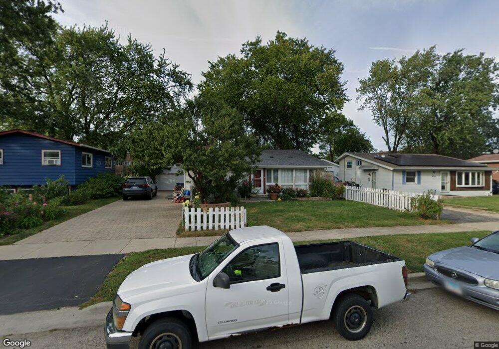 2104 Harding Ave, Waukegan, IL 60085 - photo 1