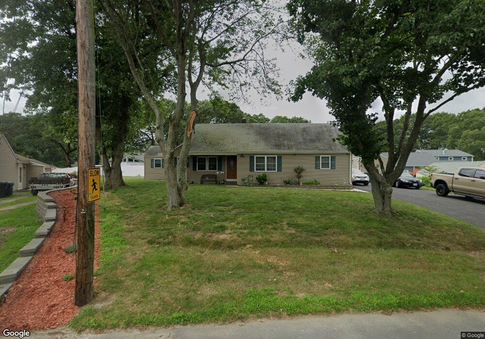 203 Park View Ave, Warwick, RI 02888 - photo 1