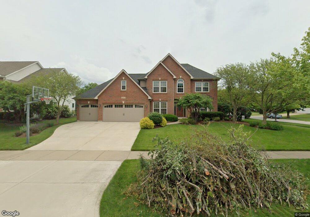 5003 Prairie Sage Rd unit 9, Naperville, IL 60564 - photo 1