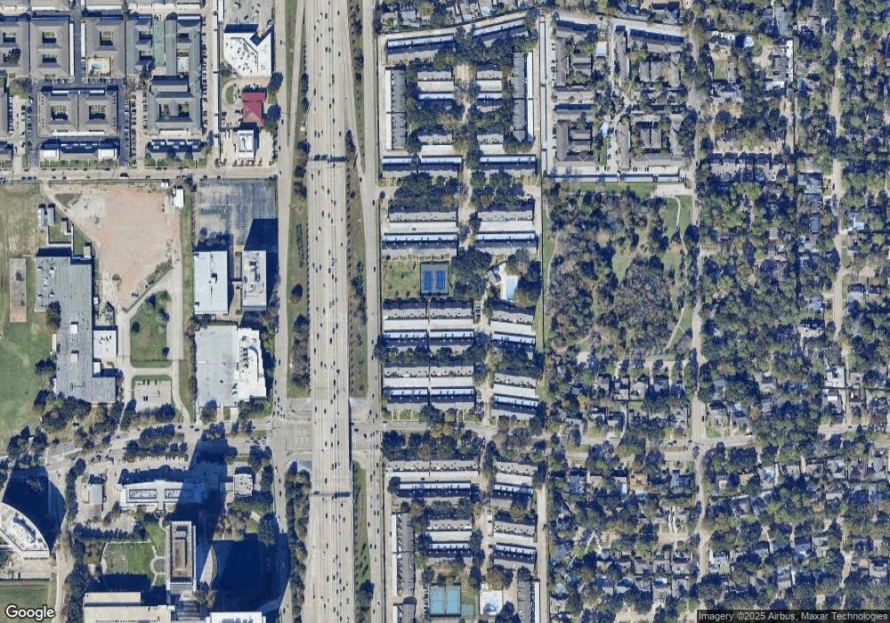 10378 Briar Forest Dr unit 32, Houston, TX 77042 - photo 1