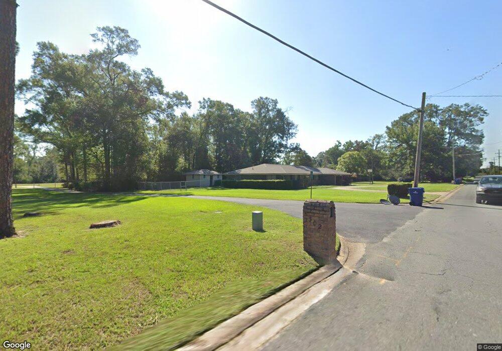 302 S Texas St unit ST, Deridder, LA 70634 - photo 1