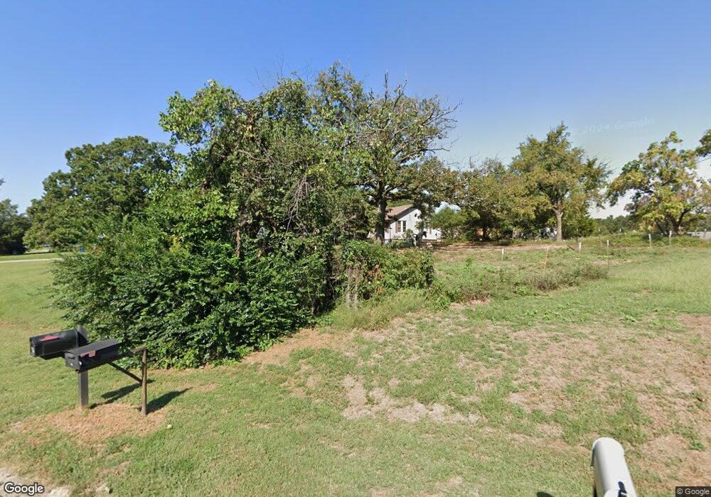 703 W Sequoyah St, Muldrow, OK 74948 - photo 1