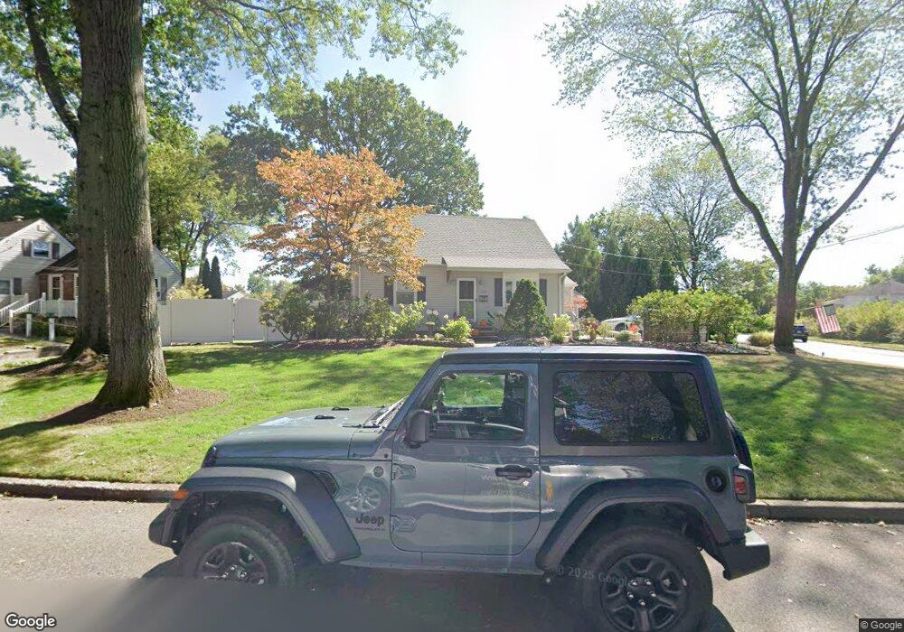 166 Behnke Ave, Paramus, NJ 07652 - photo 1