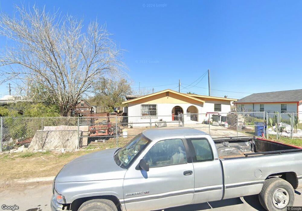 422 Pine St, Donna, TX 78537 - photo 1