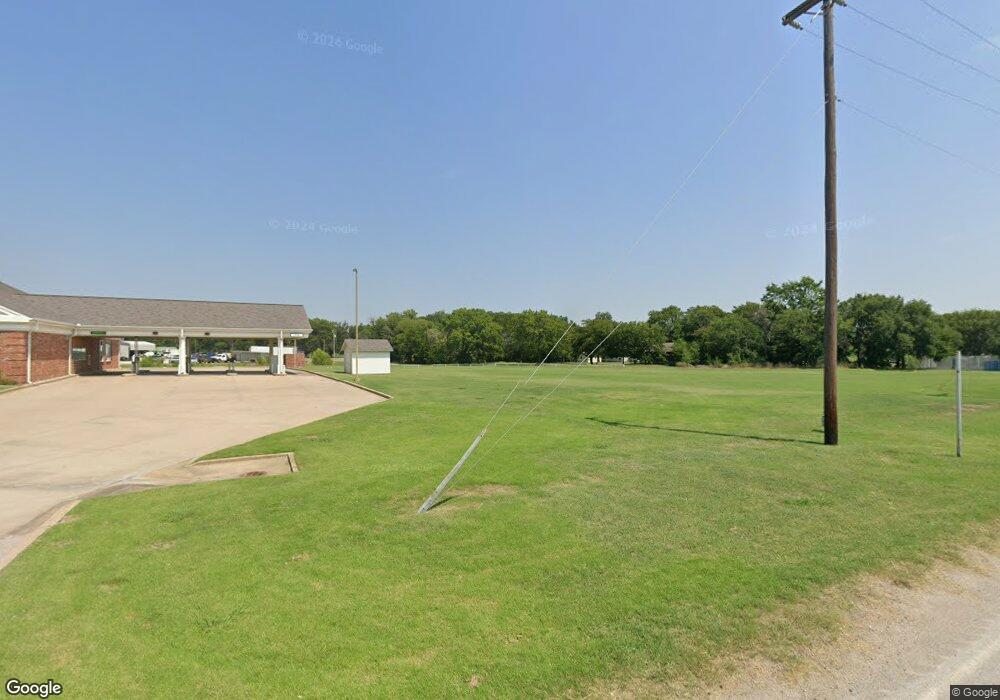 812 Center St, Haskell, OK 74436 - photo 1