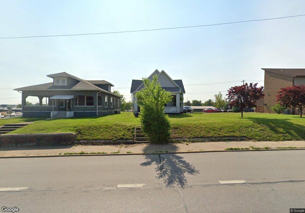 1531 S 3rd St, Terre Haute, IN 47802 - photo 1