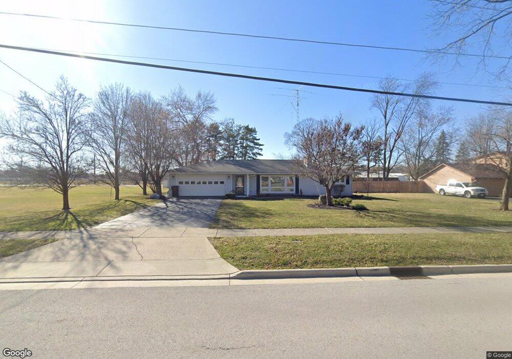 812 Fishlock Ave, Findlay, OH 45840 - photo 1