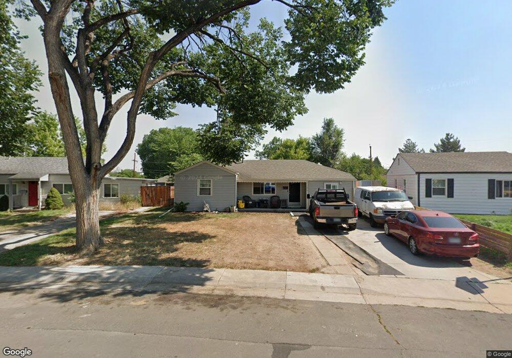 1210 Hillside St, Aurora, CO 80010 - photo 1