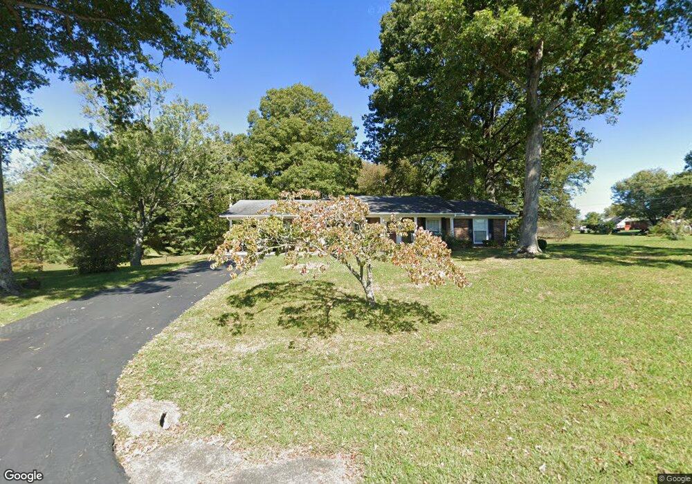 1044 Spring Dr, Cookeville, TN 38506 - photo 1