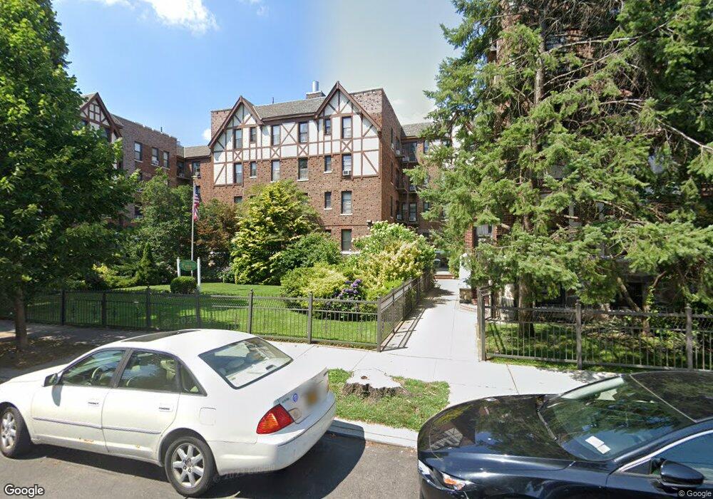 The Towers unit C102, Flushing, NY 11357 - photo 1