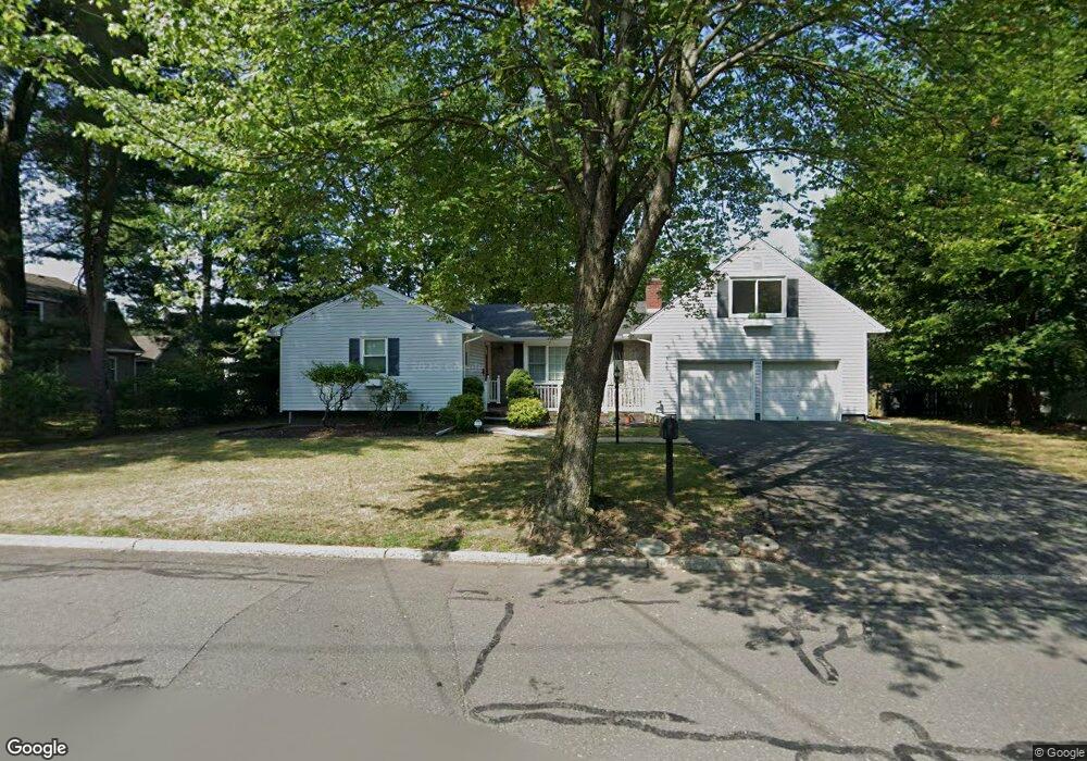 355 Richardson Ct, Oradell, NJ 07649 - photo 1