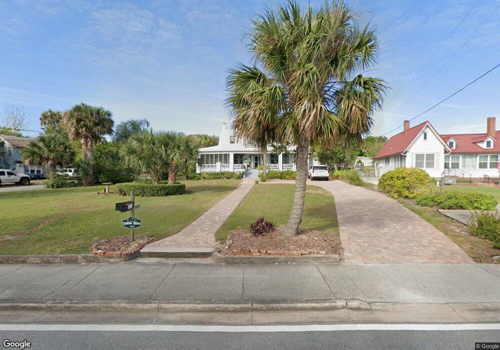 703 N Indian River Dr, Cocoa, FL 32922 - photo 1