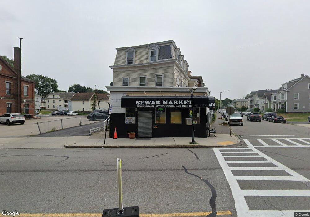 418 Pleasant St, Worcester, MA 01609 - photo 1