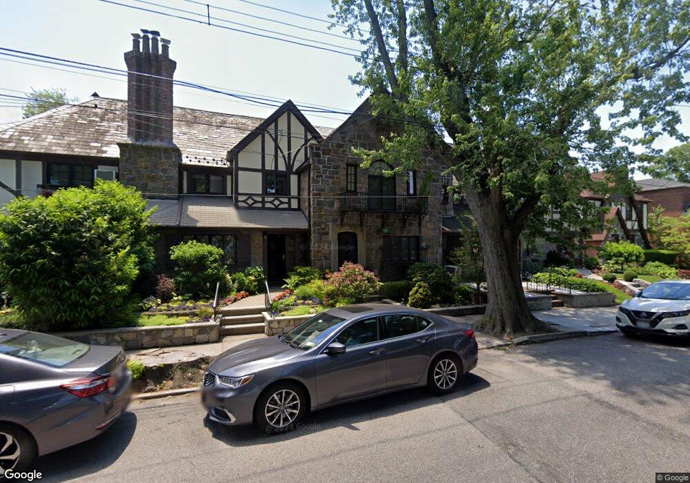 16416 29th Ave, Flushing, NY 11358 - photo 1