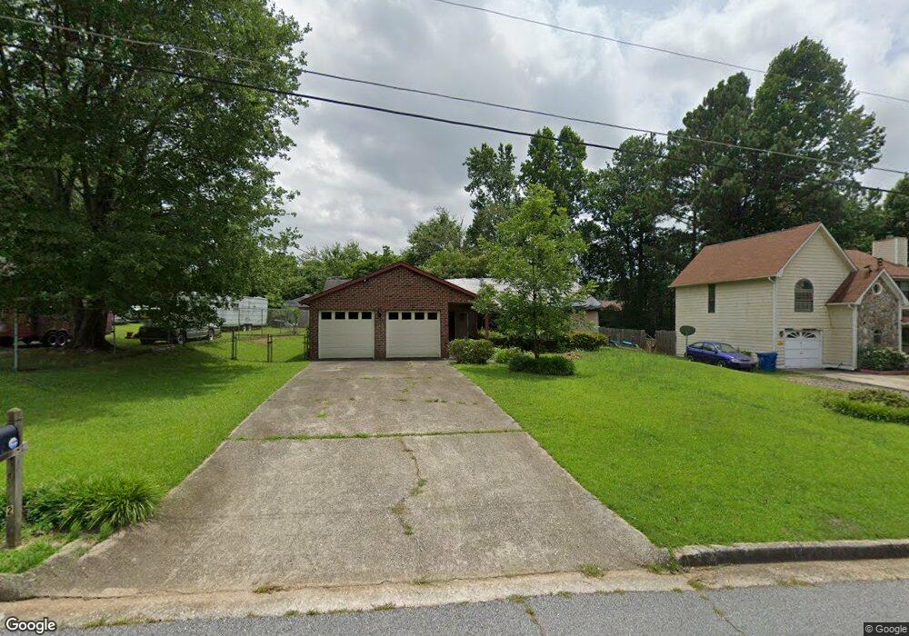 552 Oak Trace Ct, Jonesboro, GA 30238 - photo 1