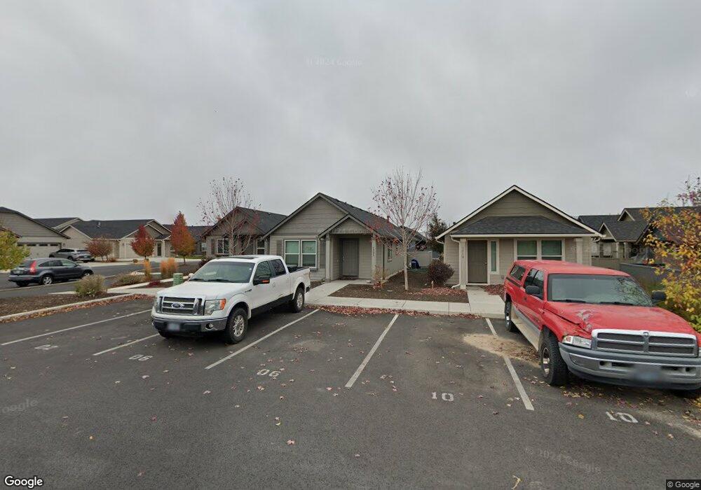 1506 SW 36th Loop, Redmond, OR 97756 - photo 1