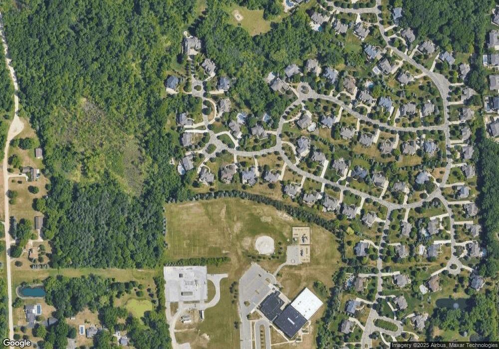 3565 Vineyard Springs Ct, Rochester, MI 48306 - photo 1