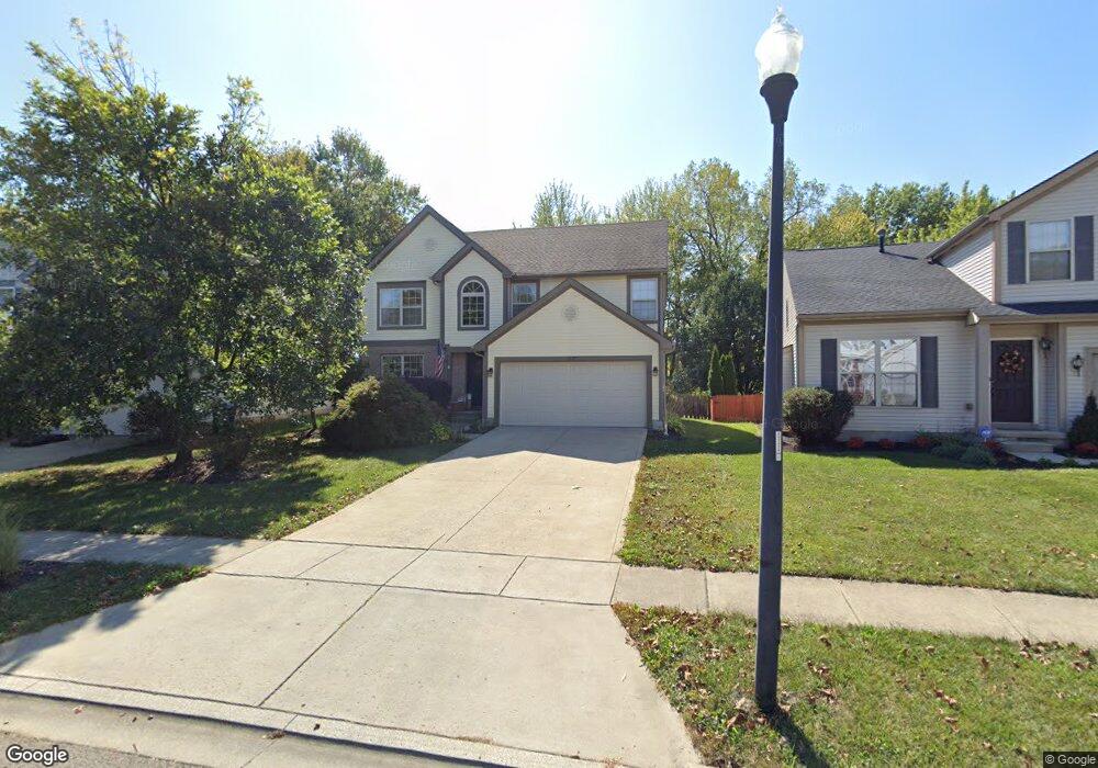 1025 Pebble Brook Dr, Columbus, OH 43240 - photo 1