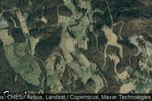93 Cambria Rd, Lumberport, WV 26386